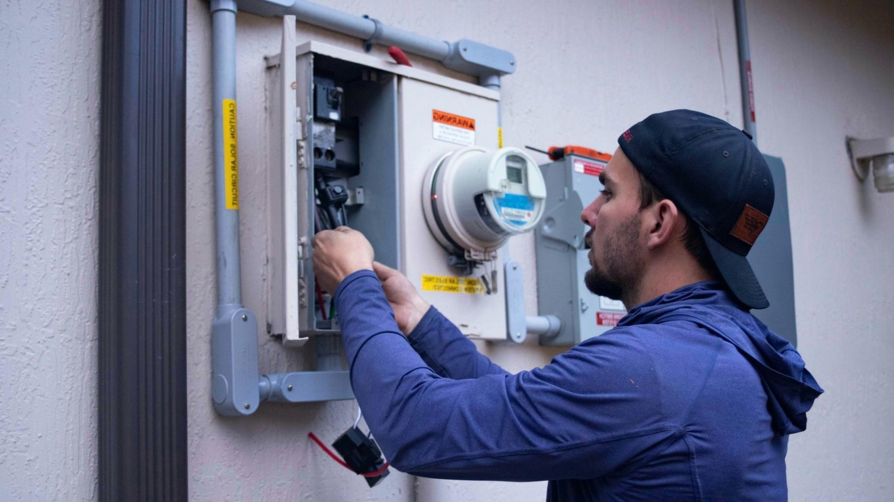 Installation d'énergie renouvelable pour formation pratique